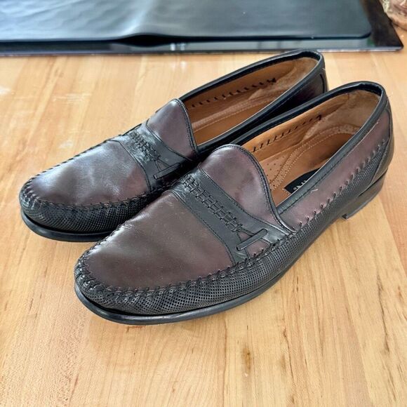 Mezlan Waters Two Tone Leather Loafers. Size 9. Brown/Black main image 4